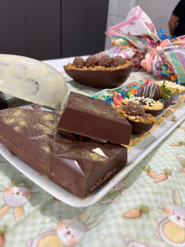 CRAS, SENAC E PREFEITURA PROMOVEM CURSO DE CONFEITARIA EM PEABIRU