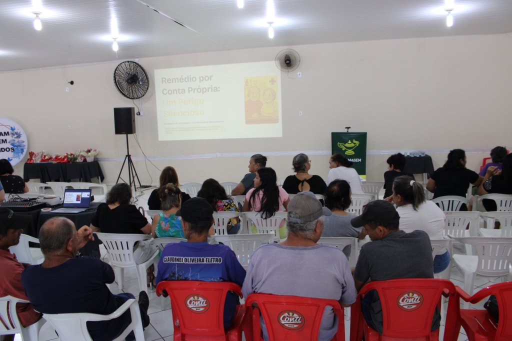 REUNIÃO DA PESSOA IDOSA REÚNE 86 PARTICIPANTES EM PEABIRU