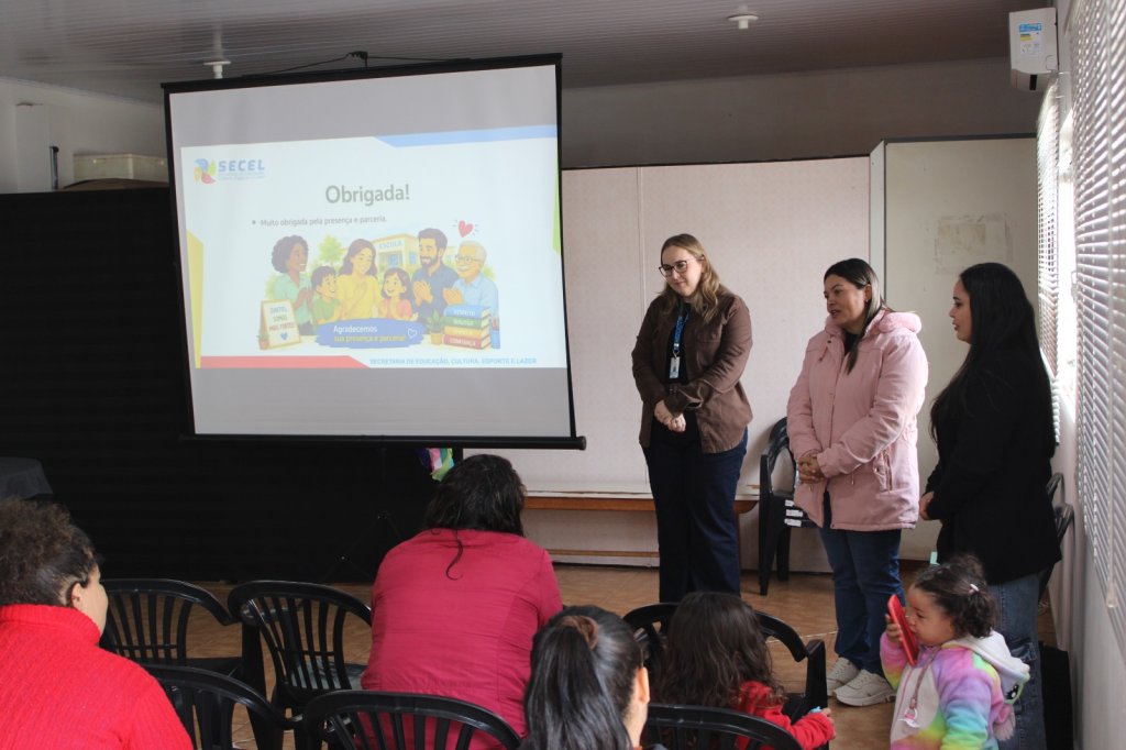PAIF E PROGRAMA NOSSA GENTE PARANÁ PROMOVEM ENCONTRO SOBRE A PARCERIA ENTRE FAMÍLIA E ESCOLA