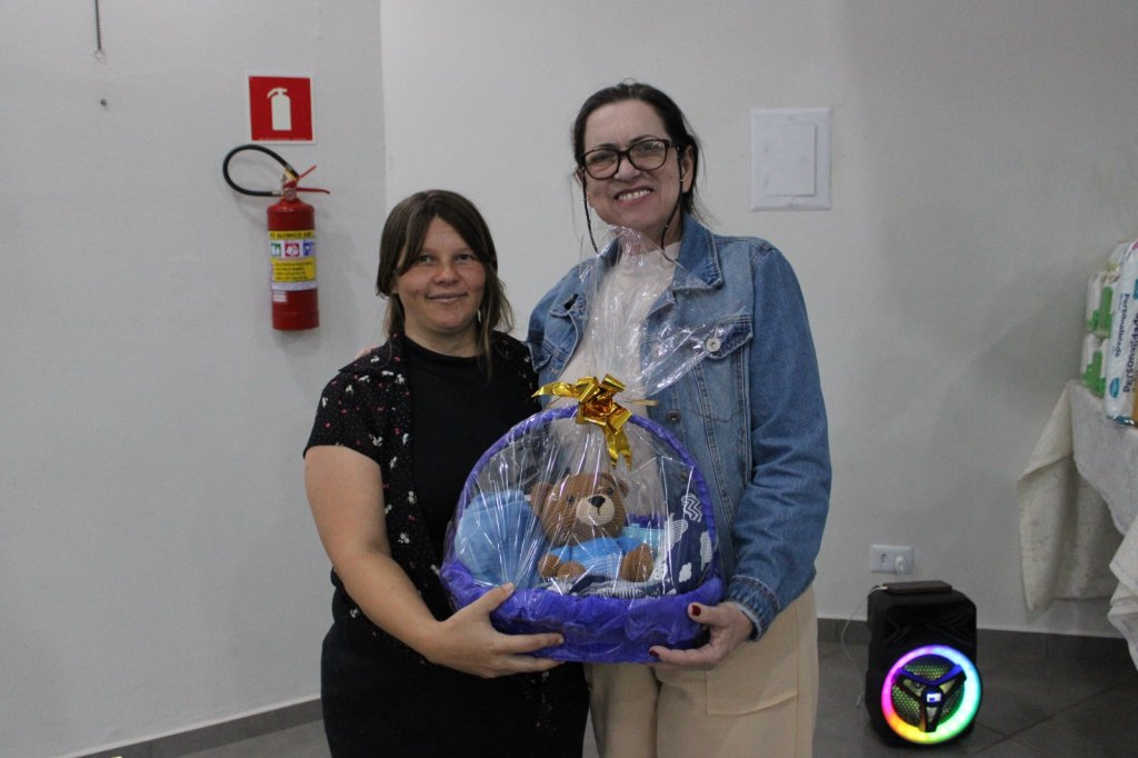 PEABIRU REALIZA ENCONTRO PARA GESTANTES E PUÉRPERAS COM ENTREGA DE KITS NATALIDADE