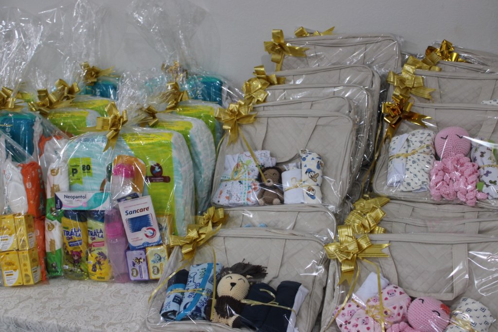 PEABIRU REALIZA ENCONTRO PARA GESTANTES E PUÉRPERAS COM ENTREGA DE KITS NATALIDADE